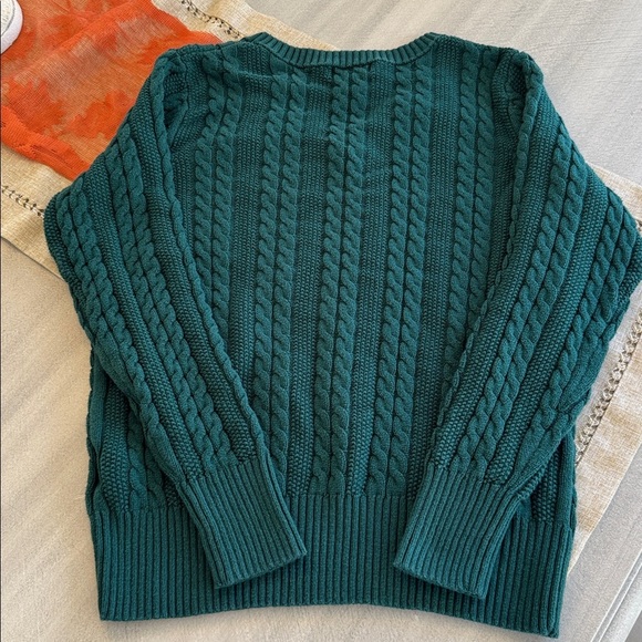 Style & Co. Green V-Neck Cable Knit Sweater - Picture 6 of 7